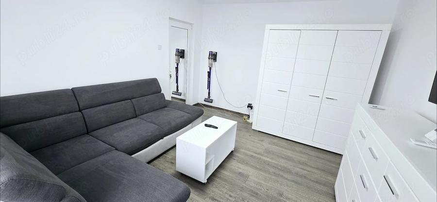 Proprietar ofer spre inchiriere apartament zona centrala - 1