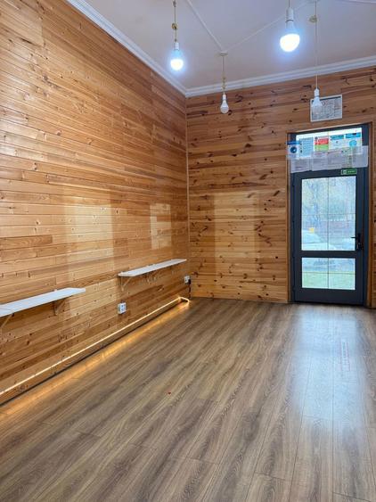 Spatiu comercial - 8