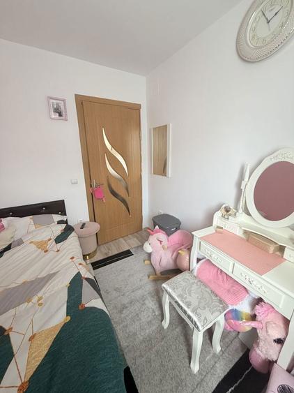 Vand Apartament cu 3 camere - 7