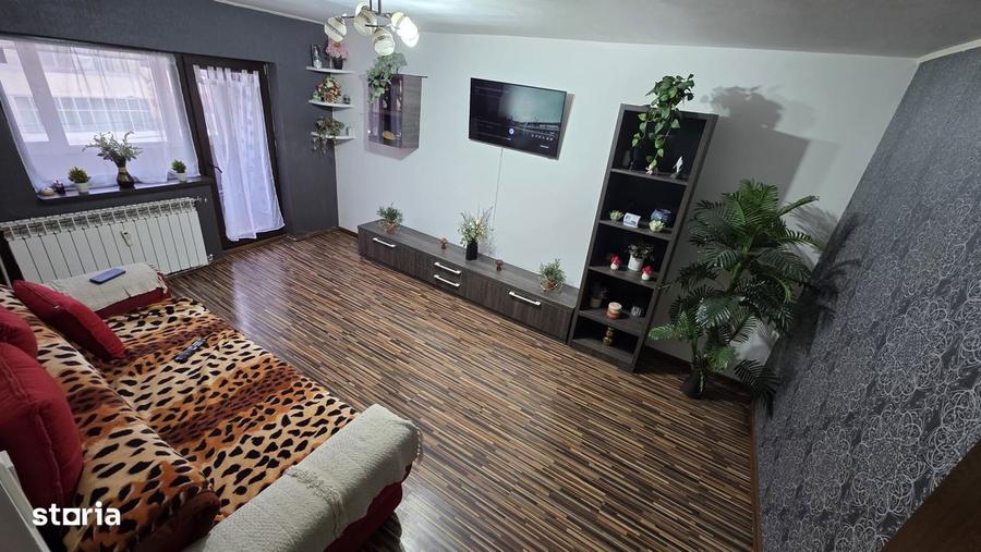Apartament 4 Camere et 2 Zona Piata Moldovei-Blvd Independentei - 14