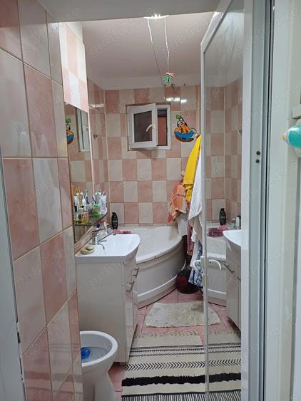 Vand apartament cu 2camere etaj 3 sau schimb cu apartament cu 3 4 camere - 5
