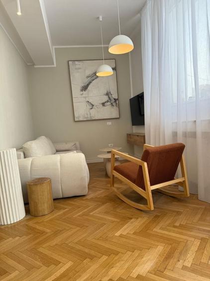 PRIMA INCHIRIERE PIATA ROSETTI 3 CAMERE - 17