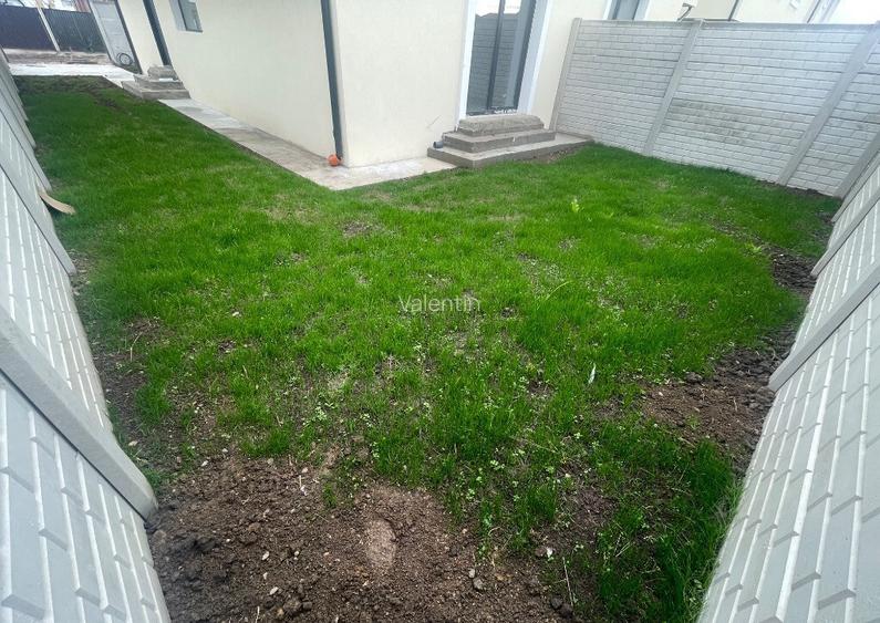 Casa spa?ioasa cu 4 camere+mansarda luminoasa, pozi?ionare excelenta