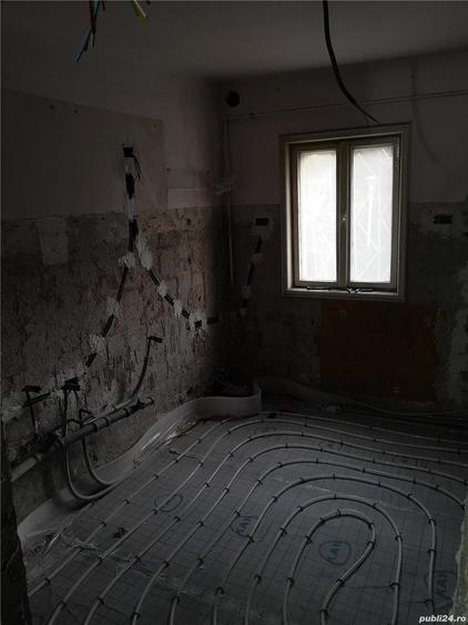 Proprietar vand apartament cu 3 camere - 2