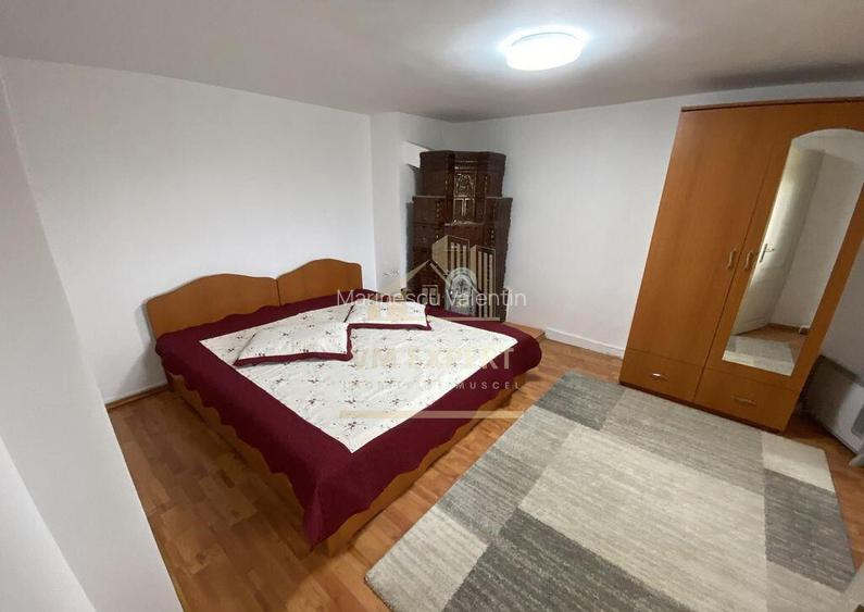 VILA P+1 160 MP, TEREN 4400 MP, LA 10 KM DE CAMPULUNG, 14...