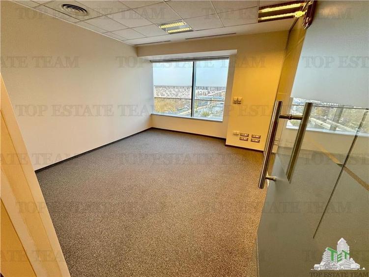 Spatii Office de inchiriat  la etajul 12 in zona Grozavesti/ Sector 6 - 10