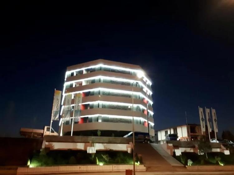 Apartament 2 camere , Mamaia Sat, bloc cu piscina - 4