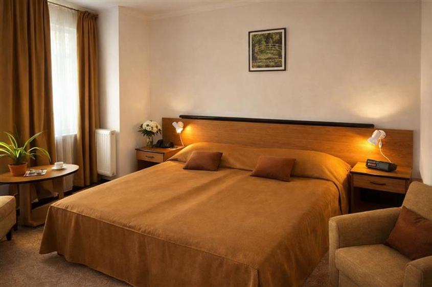 In inima Statiunii Poiana Brasov, Investment Class, - 3