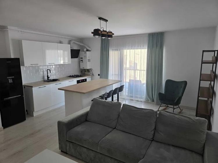 Apartament de inchiriat 2 camere , 54mp, zona Vivo - 1