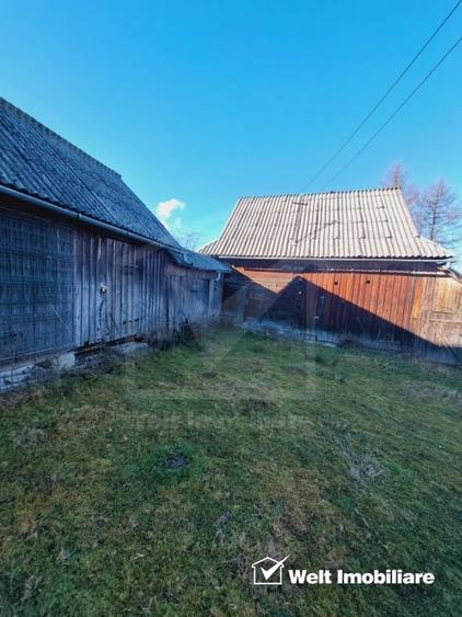 Casa tip duplex cu gradina si anexe, teren, 800 mp, Belis - 2