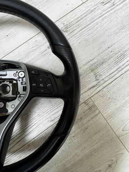 Vand volan Mercedes-Benz - 3