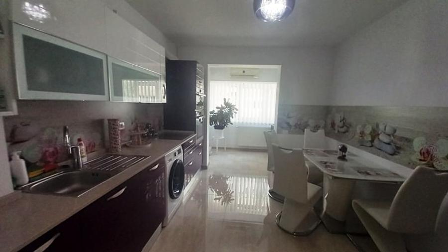 Magheru(Scala) 3 camere mobilat si utilat,imobil1980 - 7