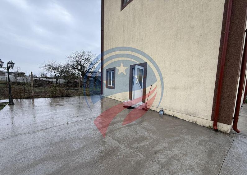 Spatiu comercial de inchiriat/Livezi/Dolj - 4