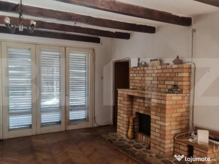 2 CORPURI DE CASA SI 2800 MP TEREN IN BREAZA Prahova - 6