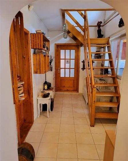 Vila Cristian, mobilata si utilata, gradina, pomi fructiferi, spatii recreere - 14