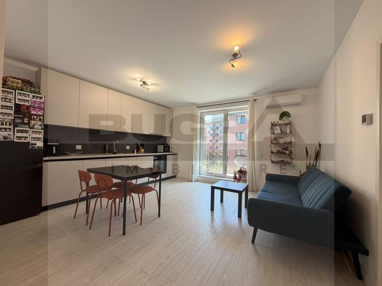 Apartament cu 2 camere semidecomandat în Chinteni