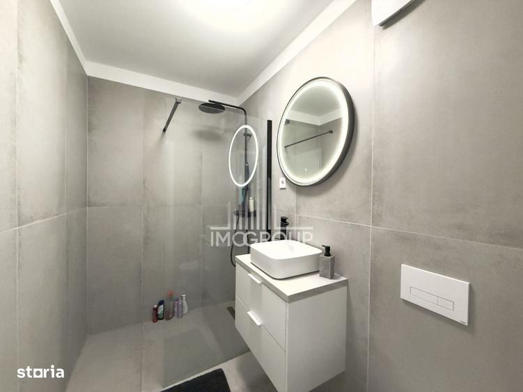 Apartament cu 3 camere | 2 bai | str. Catanelor | Terasa | Panouri | P - 5