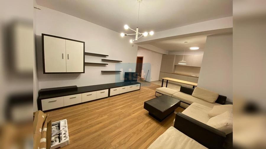 Apartament cu 2 camere semidecomandat în Bună Ziua