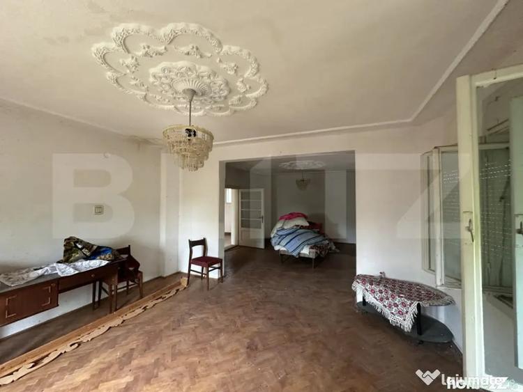 Casă cu 4 camere cu Teren 365 Mp în Central