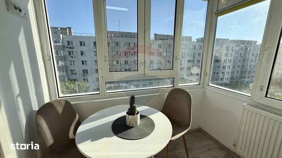 Apartament cu 3 camere decomandat, mobilat în Sălăjan