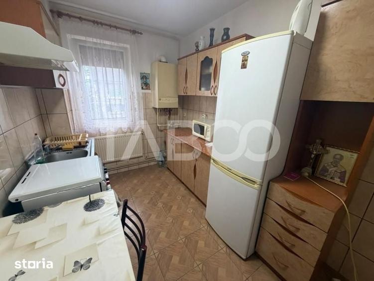 Apartament cu 2 camere semidecomandat în Central