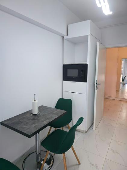Apartament cu 2 camere decomandat în Berceni