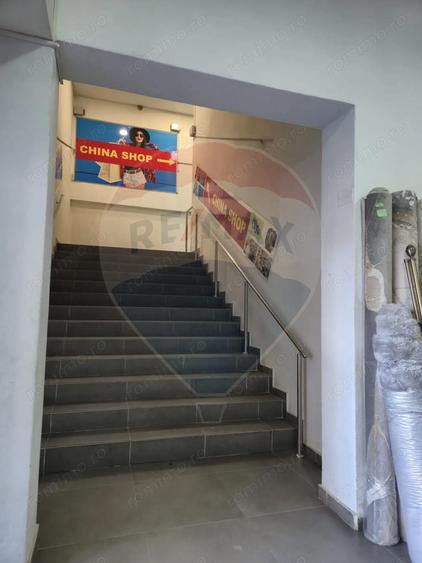 Spațiu comercial, de 30 mp, în Central