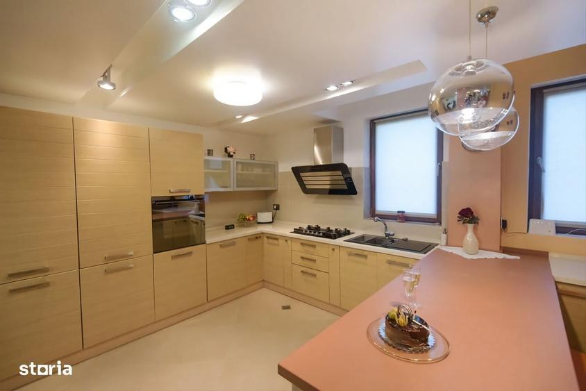 Apartament cu 3 camere decomandat în Otopeni