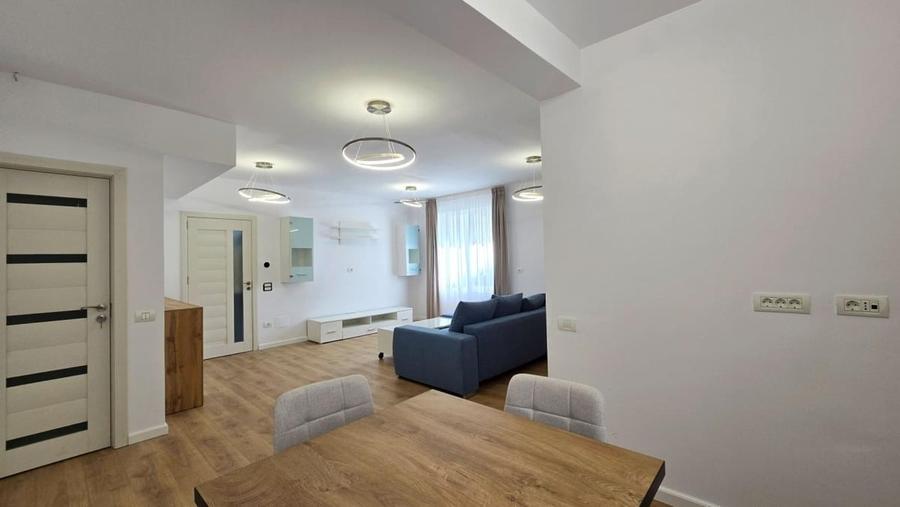 Casă cu Teren 305 Mp în Corbeanca