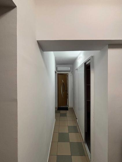 Apartament cu 3 camere decomandat în Tătărași