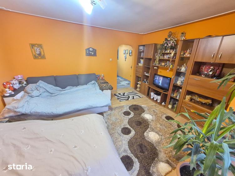 Garsonieră decomandată în Ciarda Roșie