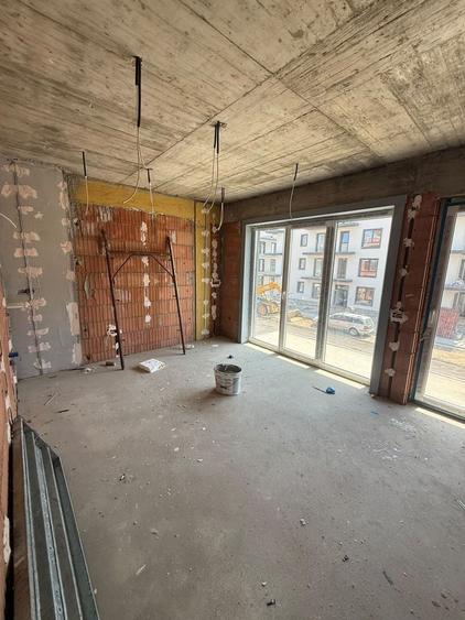Apartament cu 2 camere semidecomandat în Braytim