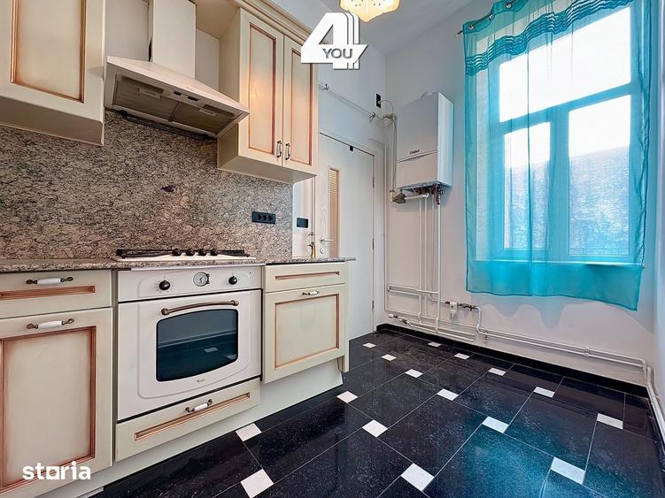 Apartament cu 3 camere în Ultracentral