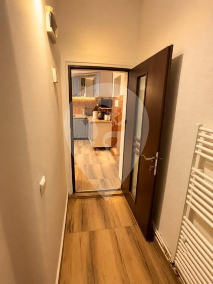 Apartament cu 2 camere decomandat, mobilat în Centrul Istoric