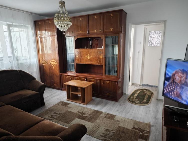 Apartament 2 camere de inchiriat langa Big - 4