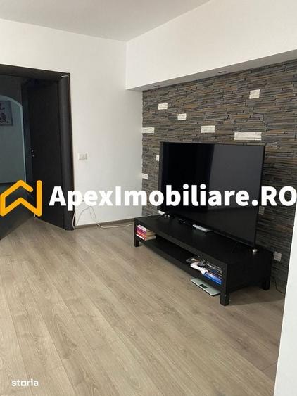 Apartament cu 4 camere decomandat în Lujerului