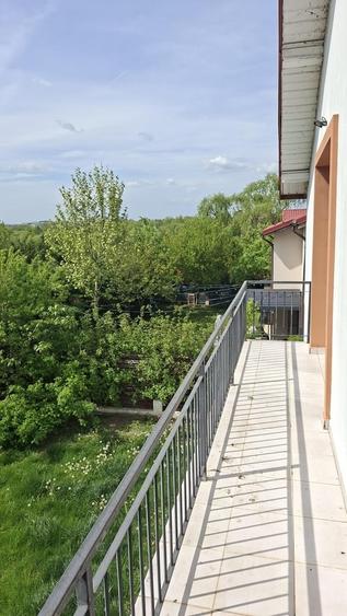 Casă cu 6 camere cu Teren 550 Mp în Corbeanca