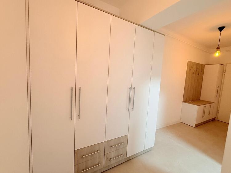 Apartament cu 2 camere decomandat în Tătărași