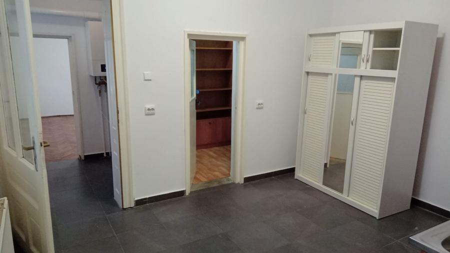 Casa cu 2 camere, suprafata de 70 mp, in zona Grivitei - 10