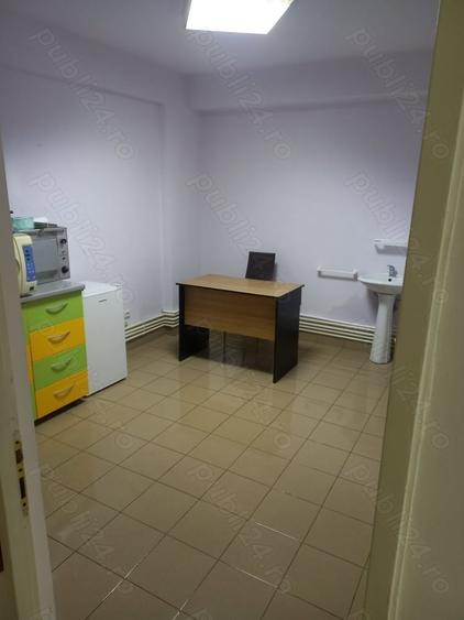 Spa?ii centrale in cladire de birouri - 9