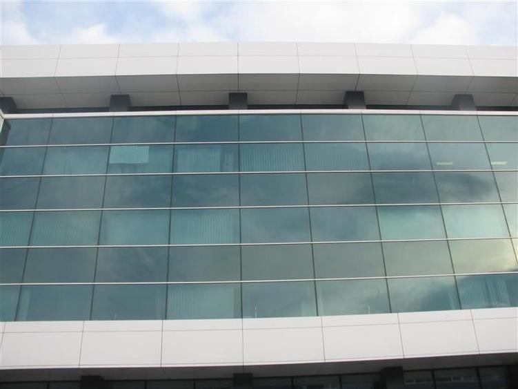 Cladire de inchiriat pretabila clinica sau spital , de la 977 mp - 3