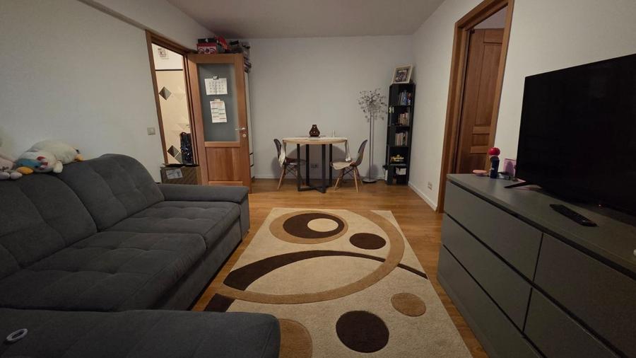 Apartament cu 2 camere, Semidecomandat - Piata Unirii - Junimea - 1
