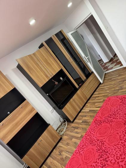 Inchiriez Garsoniera - 1