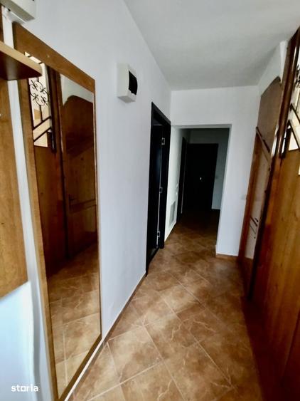 Casa P+1+M in Vladesti 5 Dormitoare, 5 Bai, 274 mp, Zona Linistita - 14