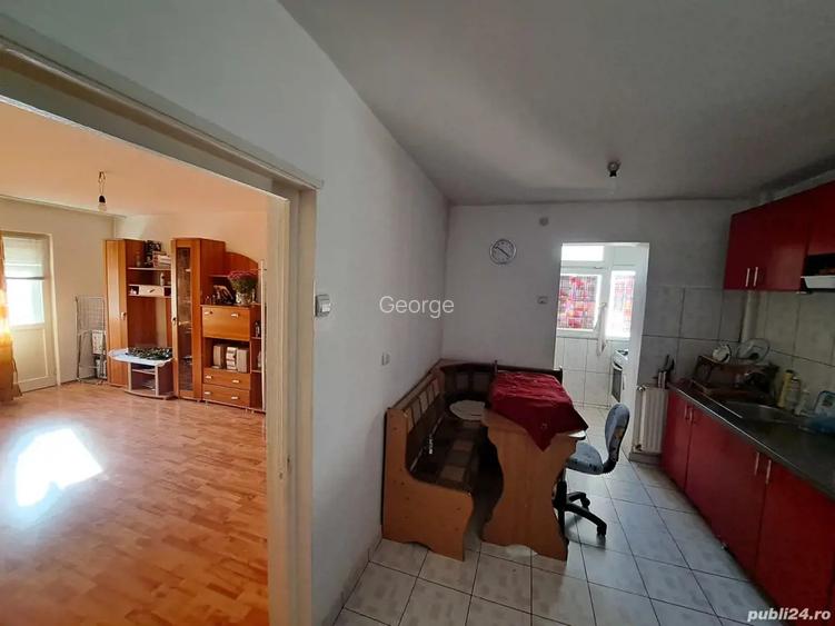 2 camere decomandate Craiovita