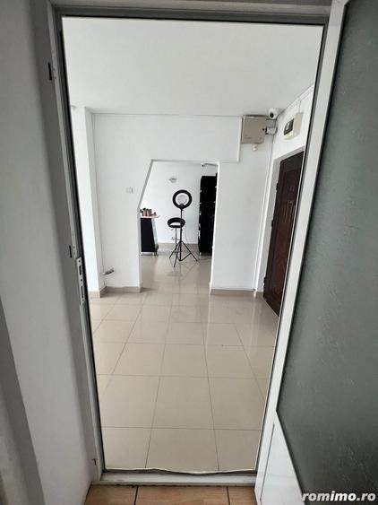Apartament 3 camere (spatiu salon ) str ISACCEI - 3