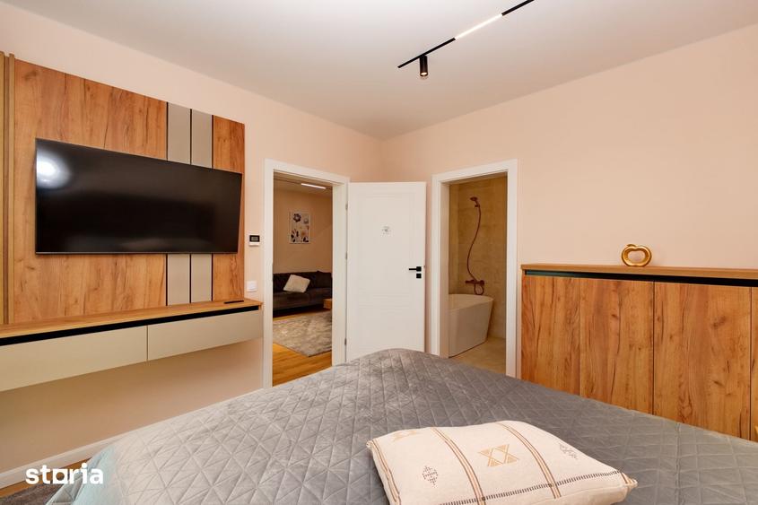 Apartament cu 3 camere în Est