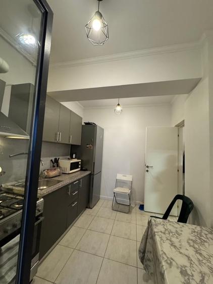 Apartament 2 camere-decomandat-Sos. Chitilei-de vanzare - 10