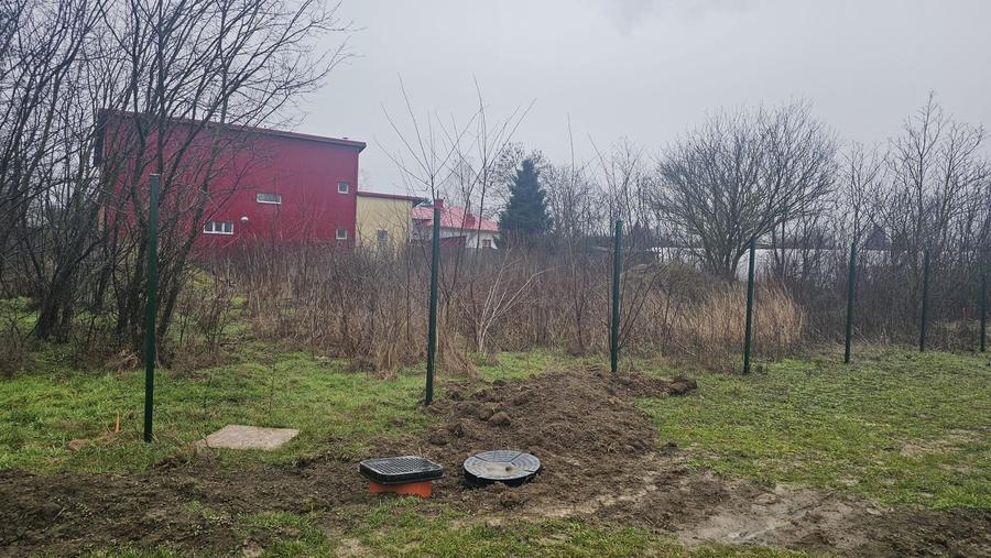 Teren Exclusivist 600  mp cu deschidere 20 ml – lângă pădurea  Cornetu. - 3