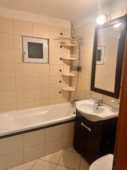 Inchiriere apartament 4 camere, aproape de metrou - 11